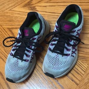 Nike Running Shoes Size 6 Zoom Pegasus 32